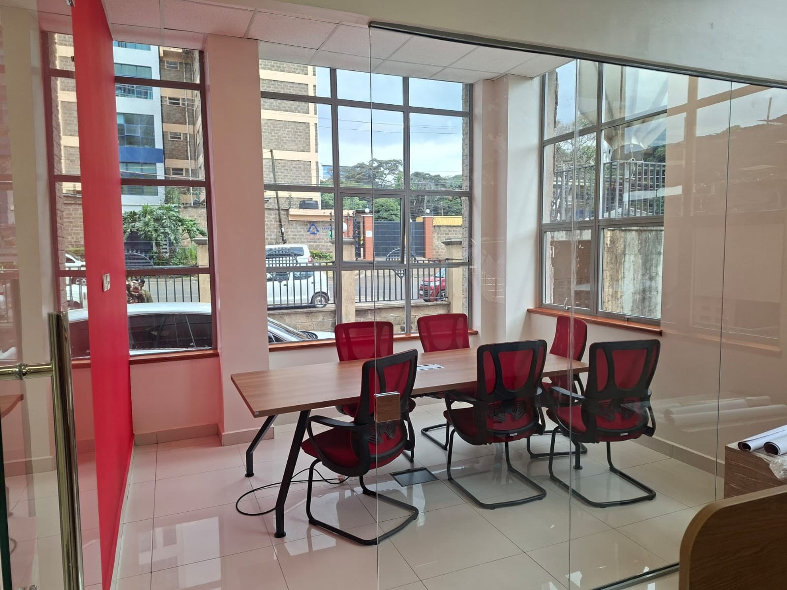 Absa Asset Finance and Mortgage Centre — Office workstations and finishes