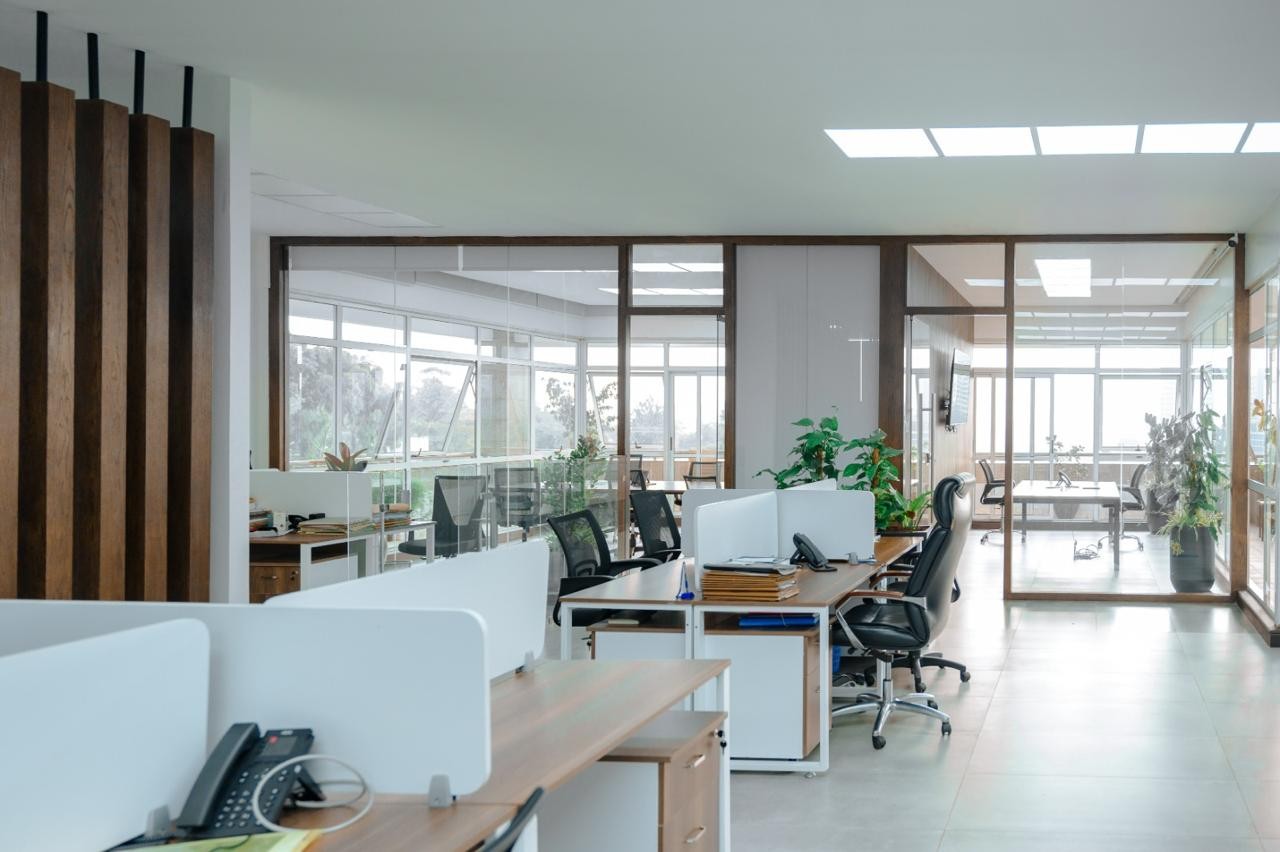 Treowe — Leather lounge seating area